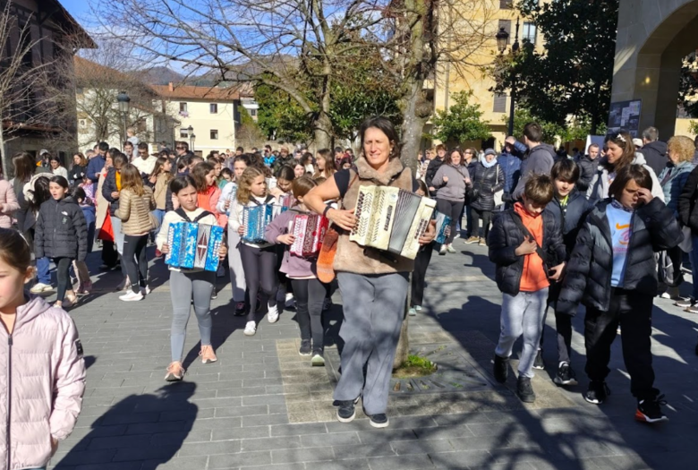 Argazkia kilometro txikia